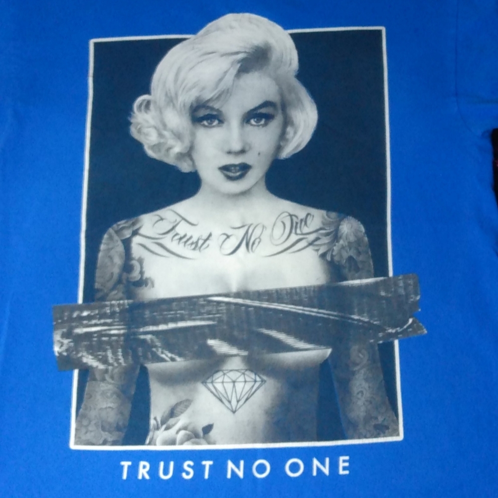 Short sleeve royal blue shirt